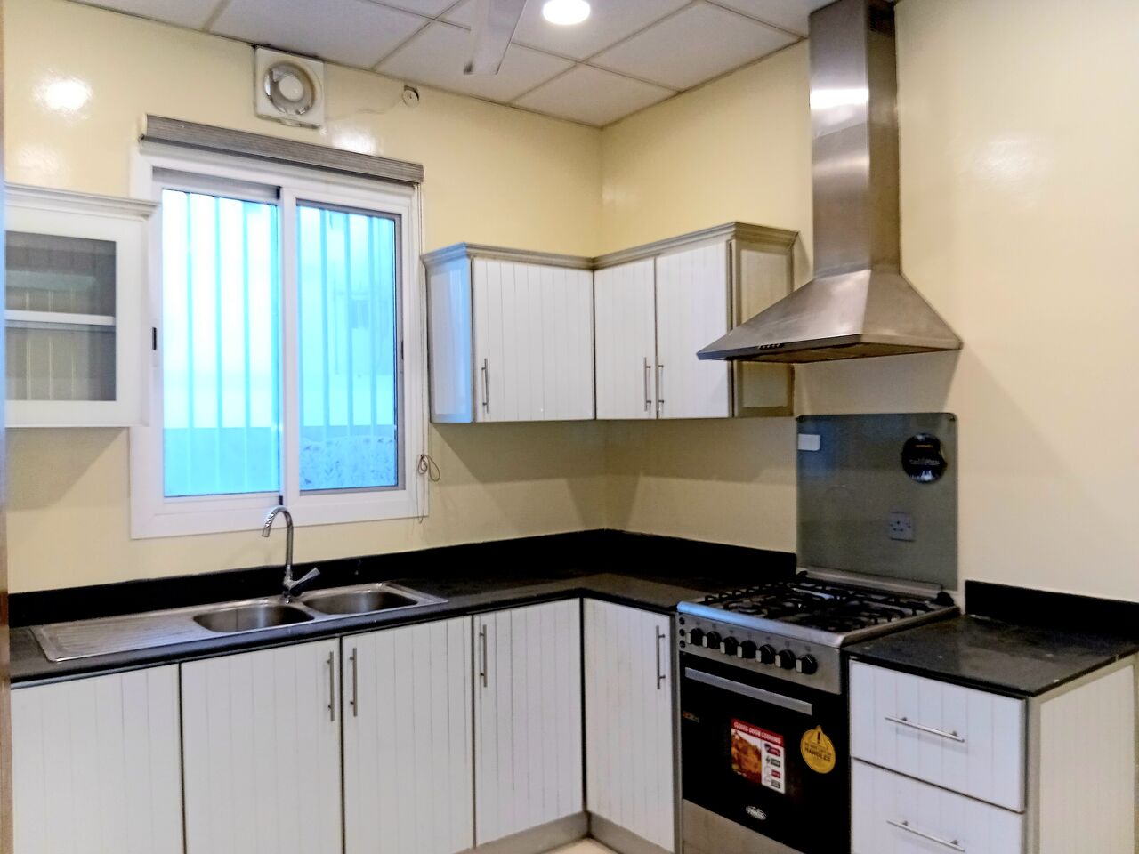 Tubli, Apartments, Flats, Houses & Villas, BHD 250/month,  2 BR,  2 BHK Apartment For Rent In Tubli. Semi Furnished! CALL N WhatsApp: 36761304