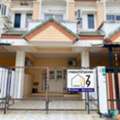 THB 7000,  22 Sq. Feet,  2-story Townhouse For Rent, New Transport, Rayong, With Furniture.