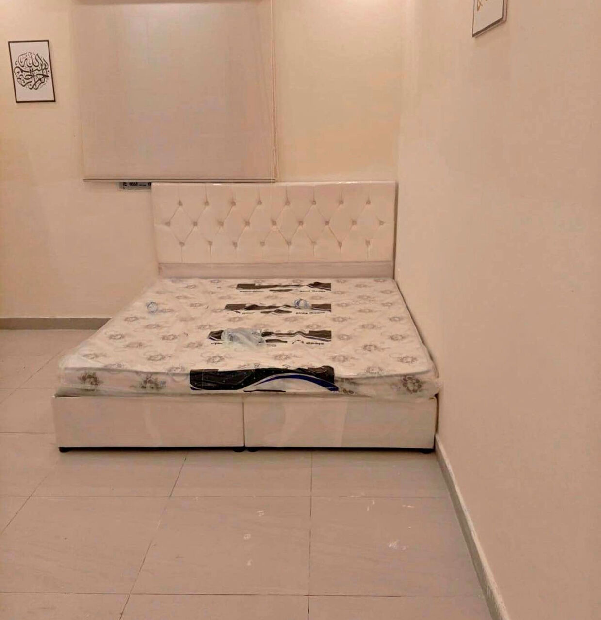 Jeddah, Furniture, King Size Bed Are Available In Multiple Colors And Designs.