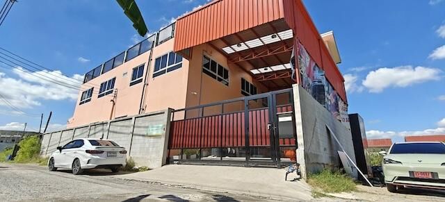 Bangkok, Villas, THB 80000,  103 Sq. Feet,  Food Production Factory For Rent, 103.8 Sq M, With FDA License, Bang Khu Wat