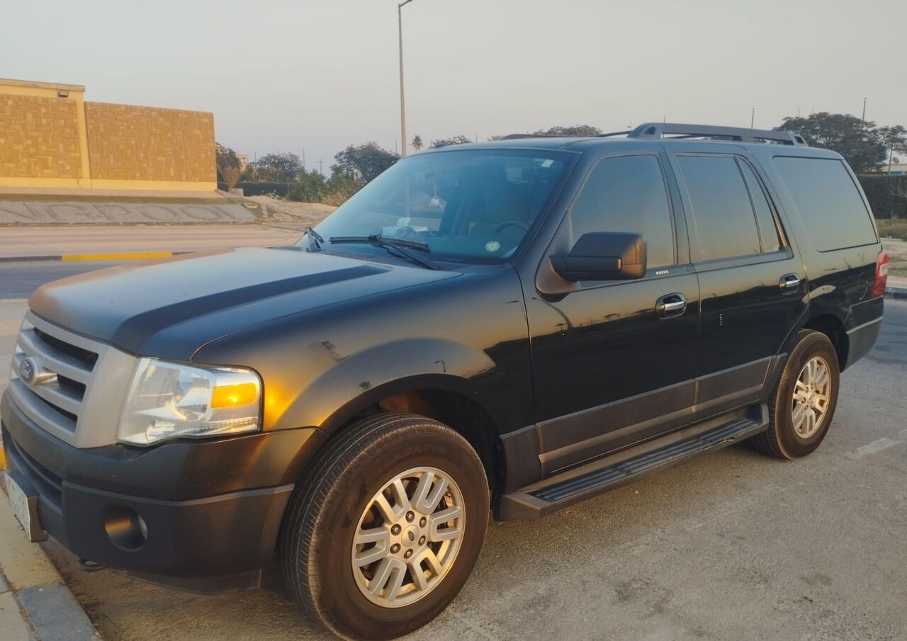 Jubail, Vehicles, Cars & Trucks , SAR 42000,  Ford Expedition,  2013,  Automatic,  242000 KM,    Standard (Accident Free Car)