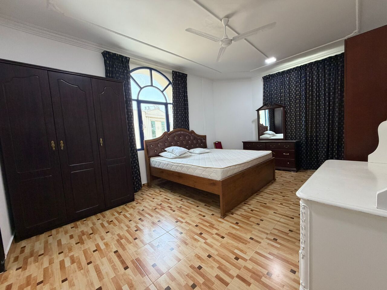 Adliya, Apartments, Flats, Houses & Villas, BHD 300/month,  Furnished,  2 BR,  Apartments For Rent In Adliya | Prime Location | Budget-Friendly Living