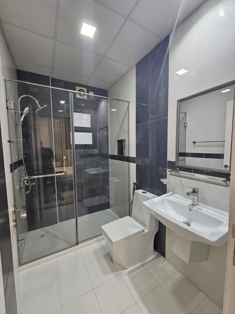 Saar, Apartments, Flats, Houses & Villas, BHD 450/month,  Furnished,  2 BR,  Apartment For Rent In Saar
