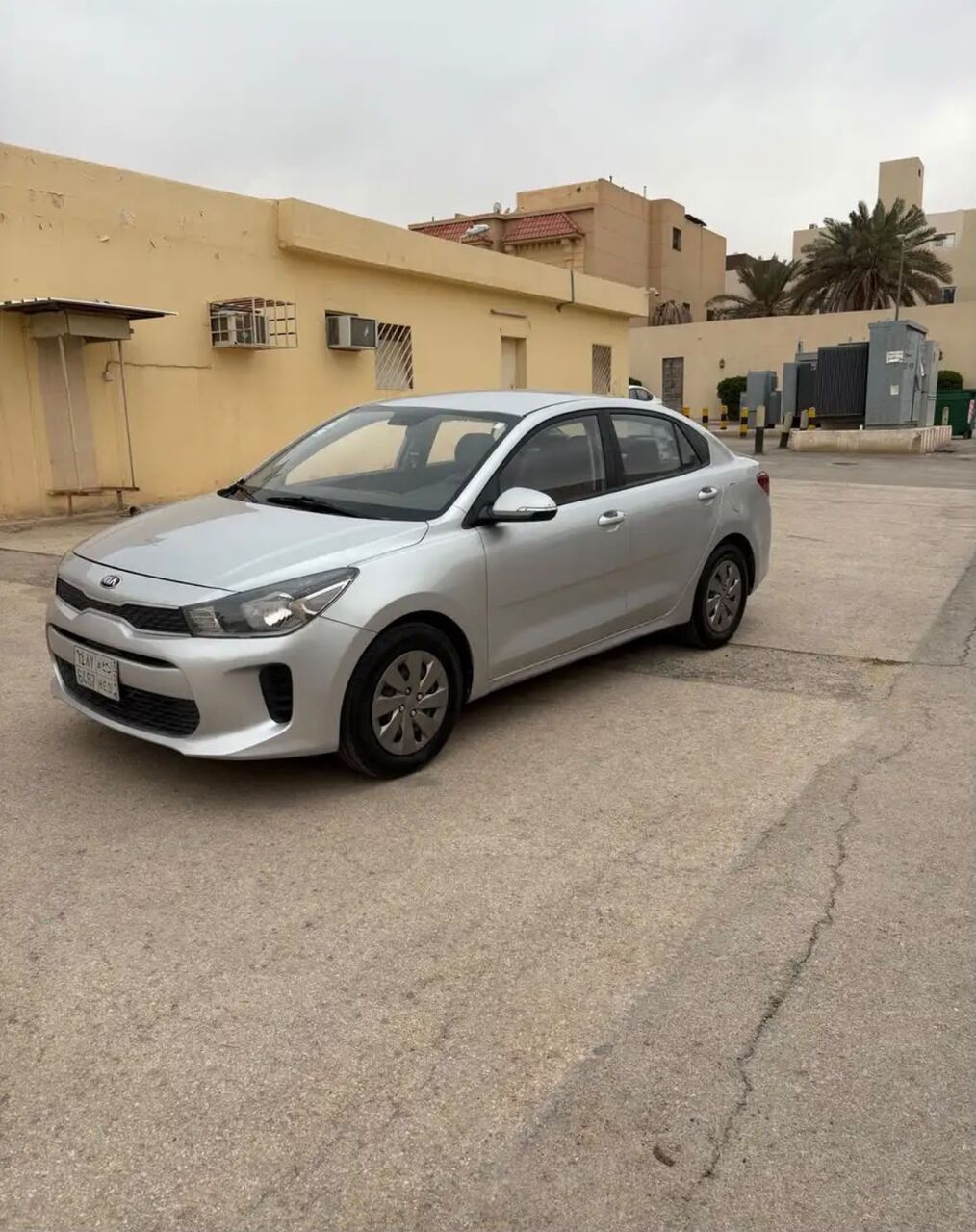 Riyadh, Vehicles, Cars & Trucks , SAR 27750,  Kia Rio,  2019,  Automatic,  190000 KM,    Silver Good Condition