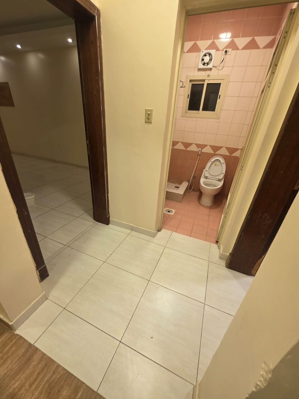 Khobar, Apartments, Flats, Houses & Villas, SAR 15500/year,  2 BR,  2 Bedrooms, A Living Room 1 Bathrooms, A Kitchen Elevator Not Available