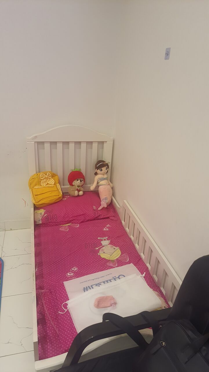 Al Iskan, Furniture, SAR 500,  Beds And Kids Car: Adults Bed And Baby Bed Available For Sale