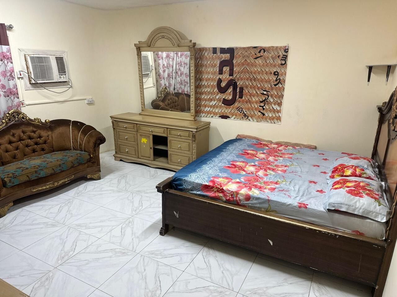 Jubail, Apartments, Flats, Houses & Villas, SAR 1650/month,  1 BR,  Furnished 1 BHK Family Flat For Rent