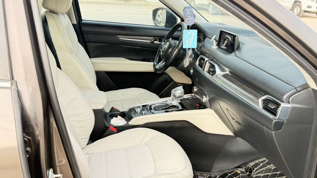 Riyadh, Vehicles, Cars & Trucks , SAR 46000,  Mazda Cx5,  2018,  Automatic,  300000 KM,  للبيع مازدا Cx5  فل اوبشن