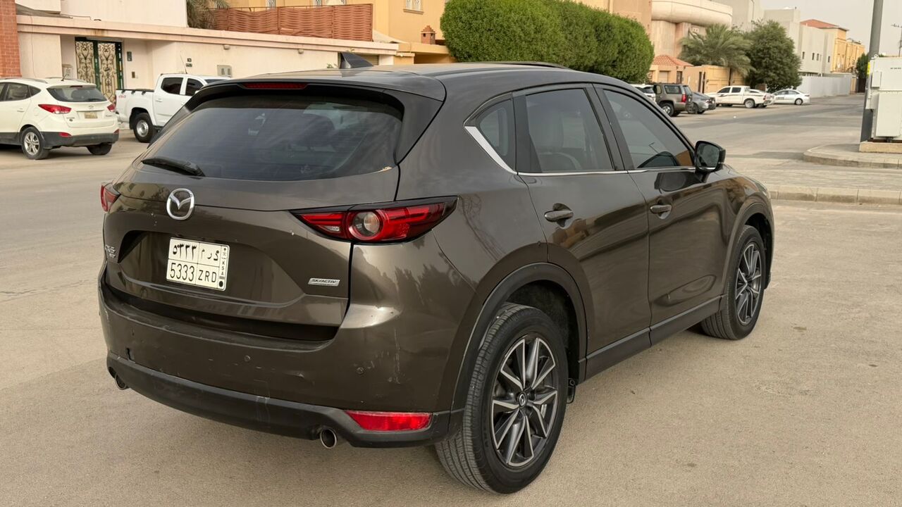 Riyadh, Vehicles, Cars & Trucks , SAR 46000,  Mazda Cx5,  2018,  Automatic,  300000 KM,  للبيع مازدا Cx5  فل اوبشن