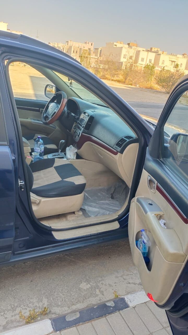 Khobar, Vehicles, Cars & Trucks , SAR 22500,  Hundai,  2010,  Automatic,  339239 KM,