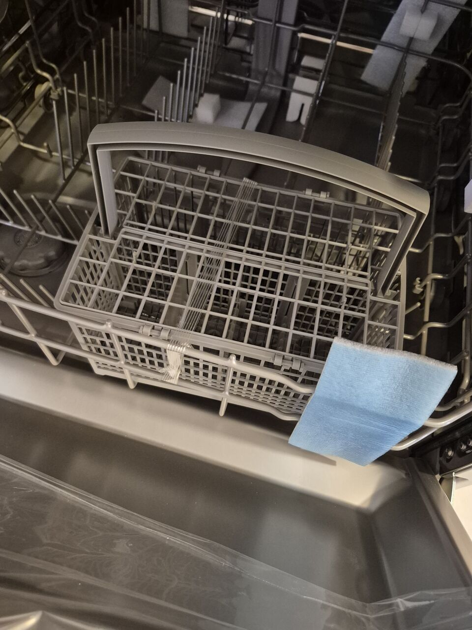 Khobar, Appliances, SAR 650,  Dishwashing Machine Nikai (Brand New Untouched)