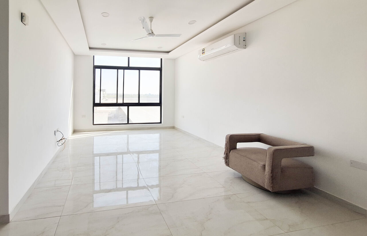 Manama, Apartments, Flats, Houses & Villas, BHD 350/month,  3 BR,  For Rent A Semi-furnished Apartment In Bu Quwah (Saraya 2) Area.