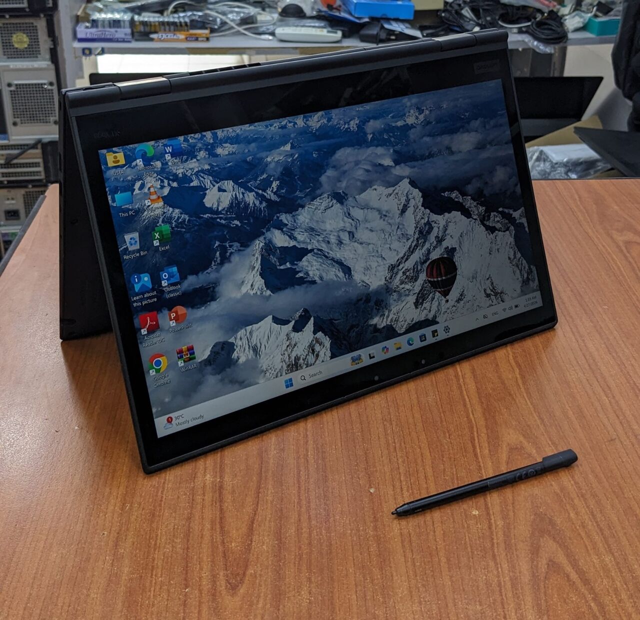 Manama, Tablet Computers, BHD 123,  Lenovo Core I5 8th Gen 2in1 Touch Laptop + Tablet With Stylus Pen 16GB RAM FREE GIFTS