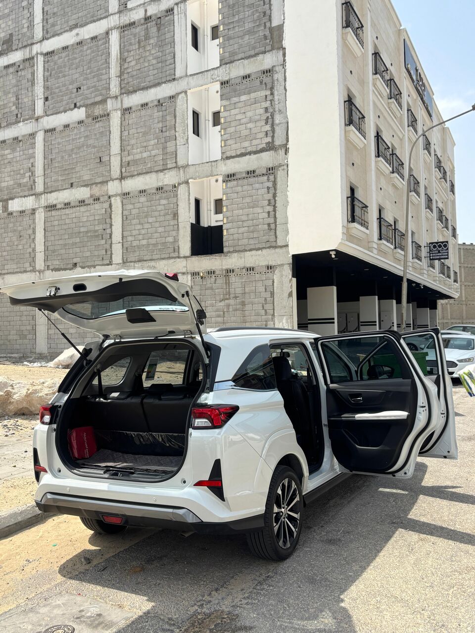 Khobar, Equipment Rental, Car Available For Company Mobilization