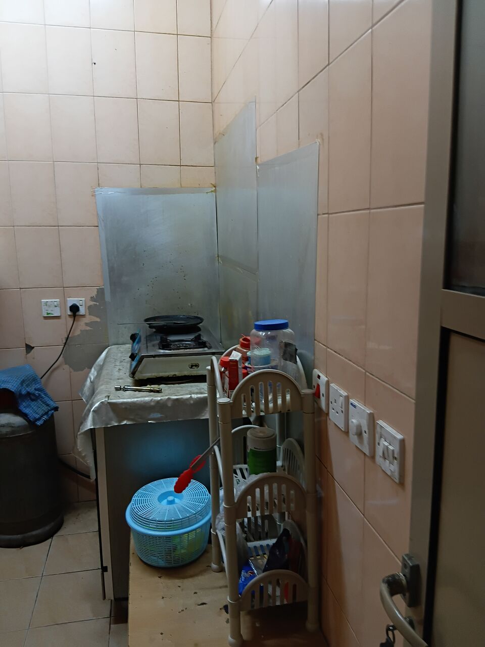 Isa Town, Roommates, BHD 80/month,  Furnished,  1000 Sq. Meter,  Room For Rent 80 BD With Electricity (A/C, Furniture, Fridge)