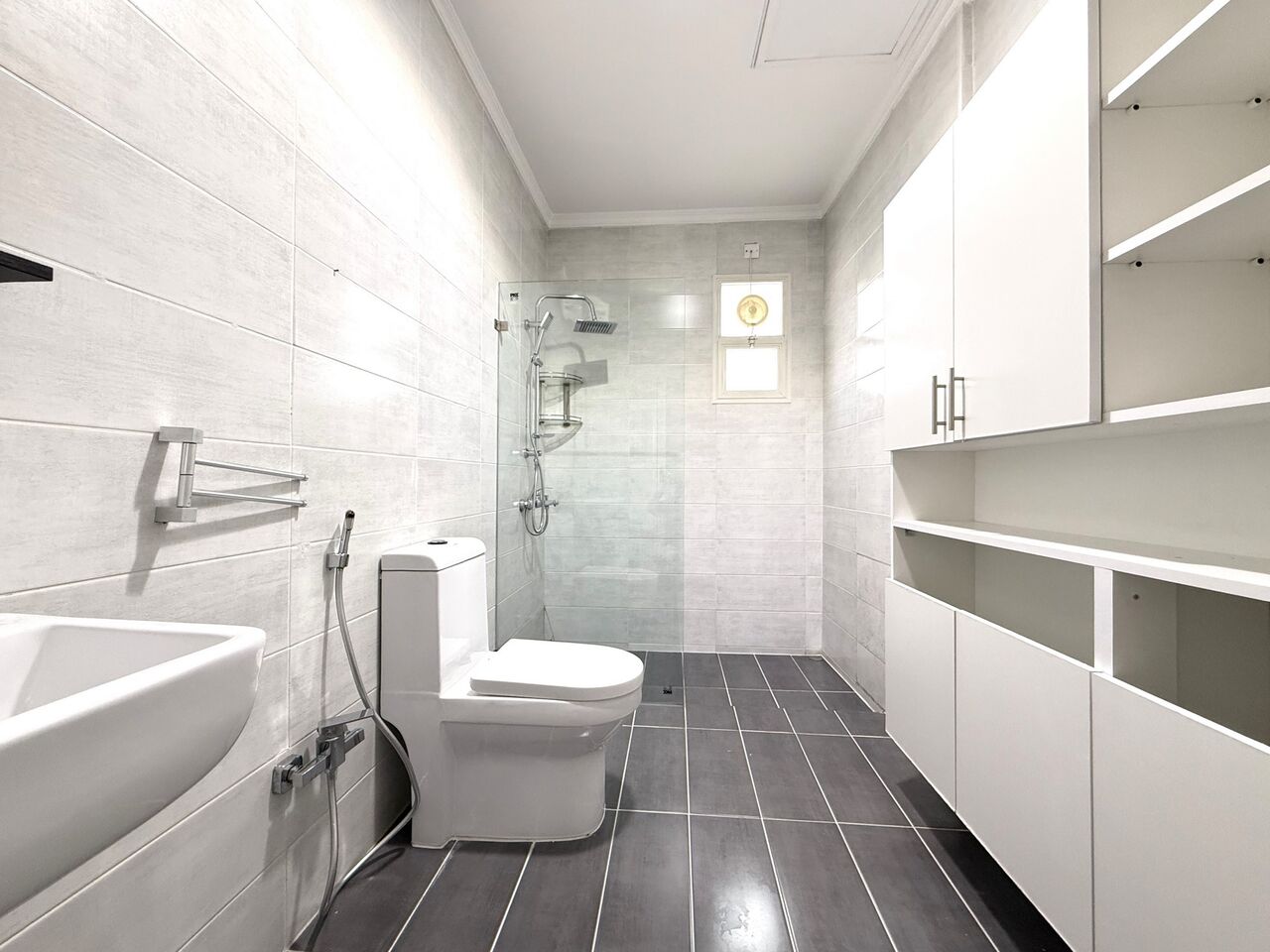 Salwa, Apartments, Flats, Houses & Villas, KWD 550/month,  Salwa - Nice 3 Bedrooms Apartment With Balcony
