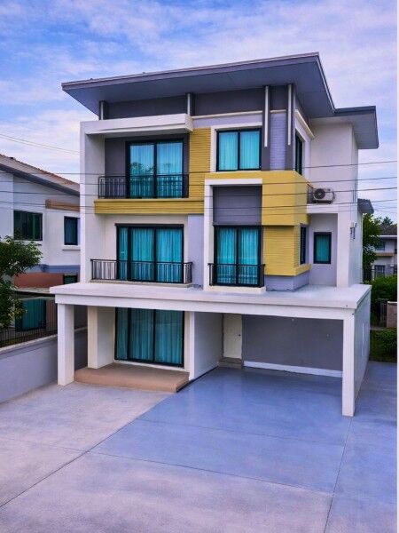 Bangkok, Villas, THB 41999,  50 Sq. Feet,  5 Bedrooms For Rent, Sai Mai, Chatuchot Intersection, Detached House, 3 Floors, 4