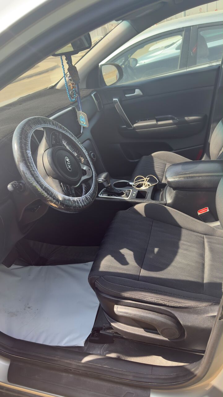 Jeddah, Vehicles, Cars & Trucks , SAR 38000,  Kia Sportage 2018,  2018,  Automatic,  297000 KM,  كيا سبوتاج