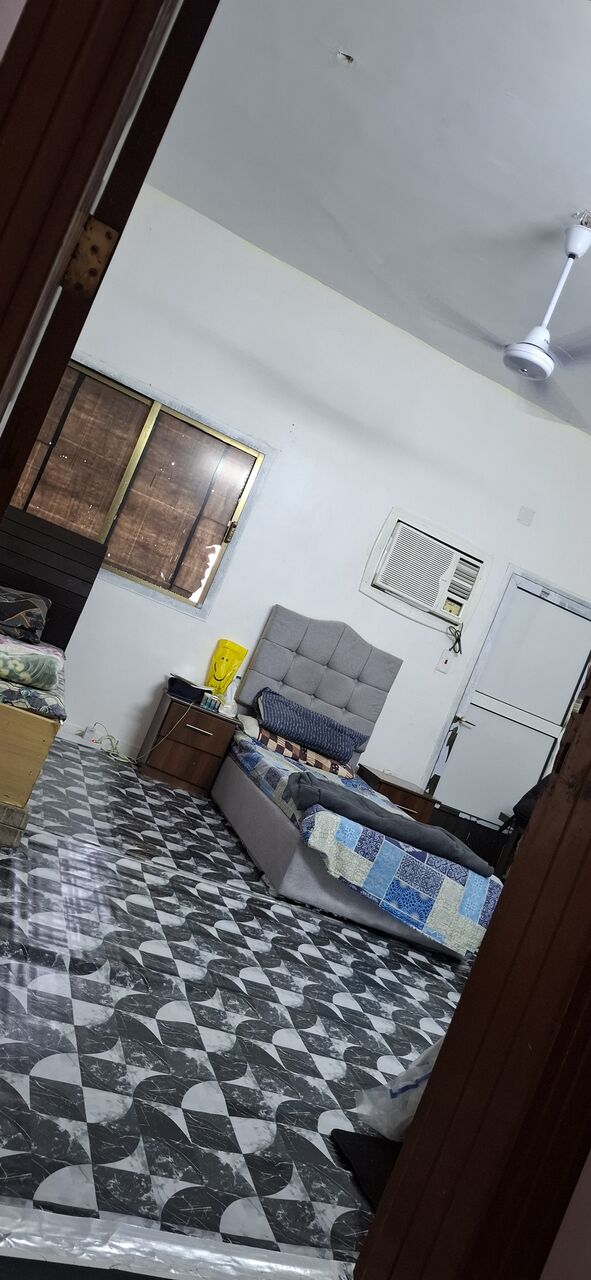 Jeddah, Rooms for Rent, SAR 1000/month,  Furnished,  I Am Offering A Single Room In My 02 Rooms Flat.