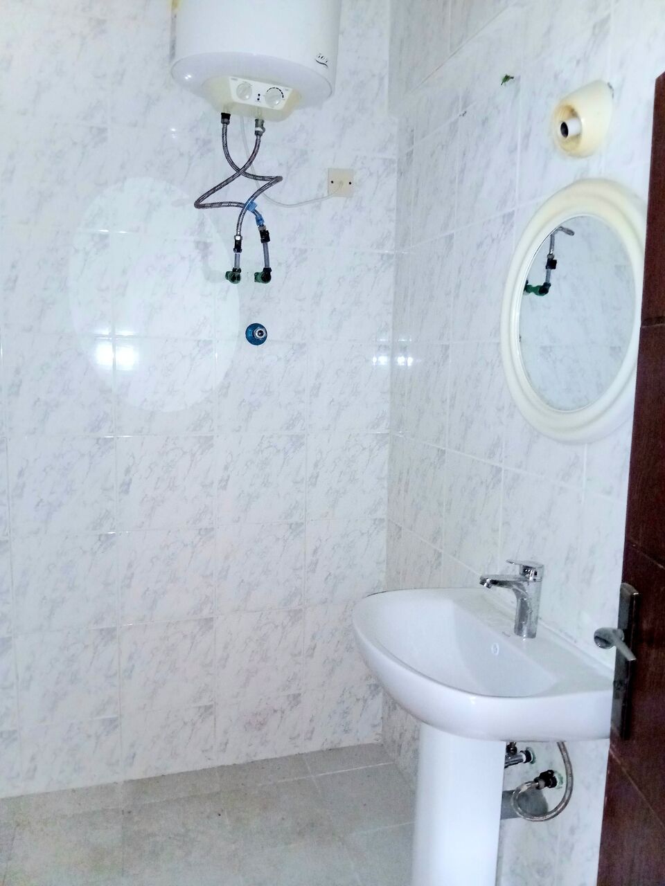 Tubli, Apartments, Flats, Houses & Villas, BHD 270/month,  4 BR,  4 BHK Apartment For Rent In Tubli. Call N WhatsApp 36761304