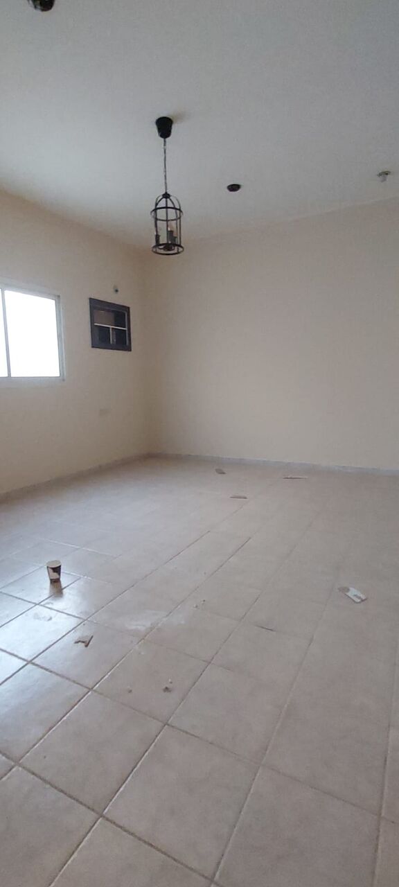 Al Rawdah, Apartments, Flats, Houses & Villas, SAR 60000/year,  4 BR,  Family Vills Floor Whole With Car Entrande Incluse Taris With Very Large Rooms And Majlis