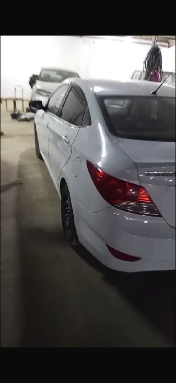 Riyadh, Vehicles, Cars & Trucks , SAR 20999,  Hyundai Accent,  2013,  Automatic,  250000 KM,