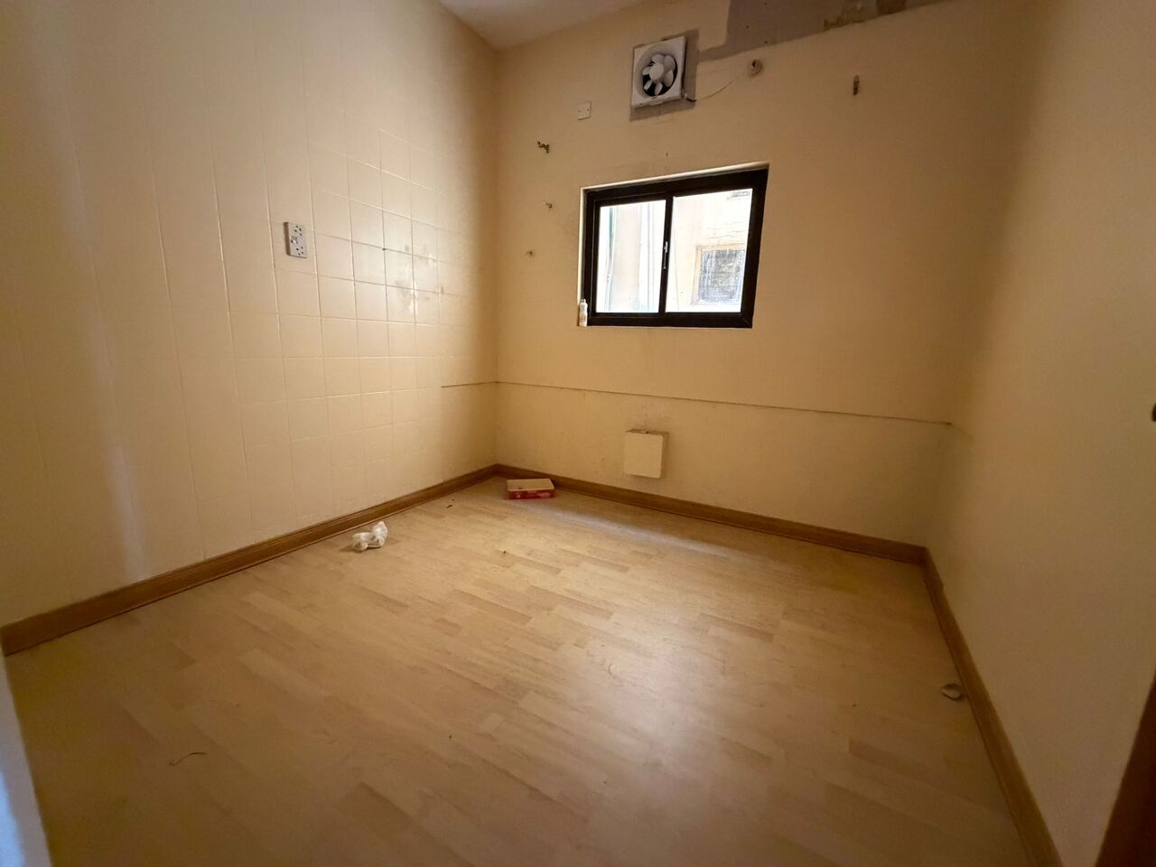 Mahooz, Offices, BHD 240,  Office Flat For Rent In Mahooz