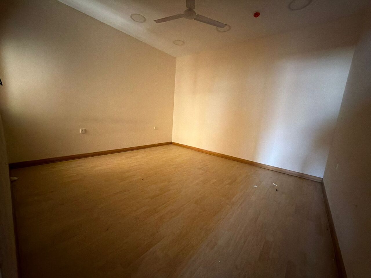 Mahooz, Offices, BHD 240,  Office Flat For Rent In Mahooz