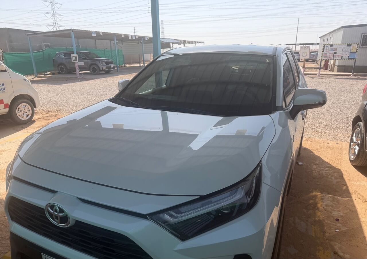 Riyadh, Vehicles, Cars & Trucks , SAR 2000,  Toyota RAV4 Hybrid,  2025,  Automatic,  23000 KM,  Rav4 HEV Hybrid  Model.
