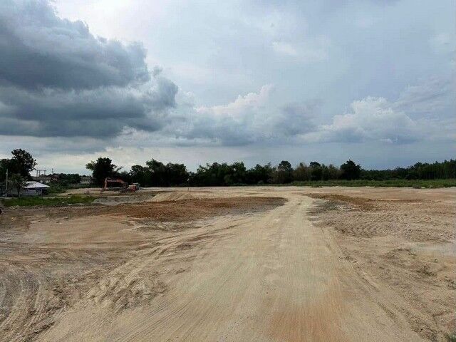 Bangkok, Real Estate For Sale, THB 36400000,  6 BR,  5200 Sq. Feet,  Land For Sale In Chonburi, 13 Rai (2 Title Deeds), Ban Bueng Subdistrict, Ban Bueng