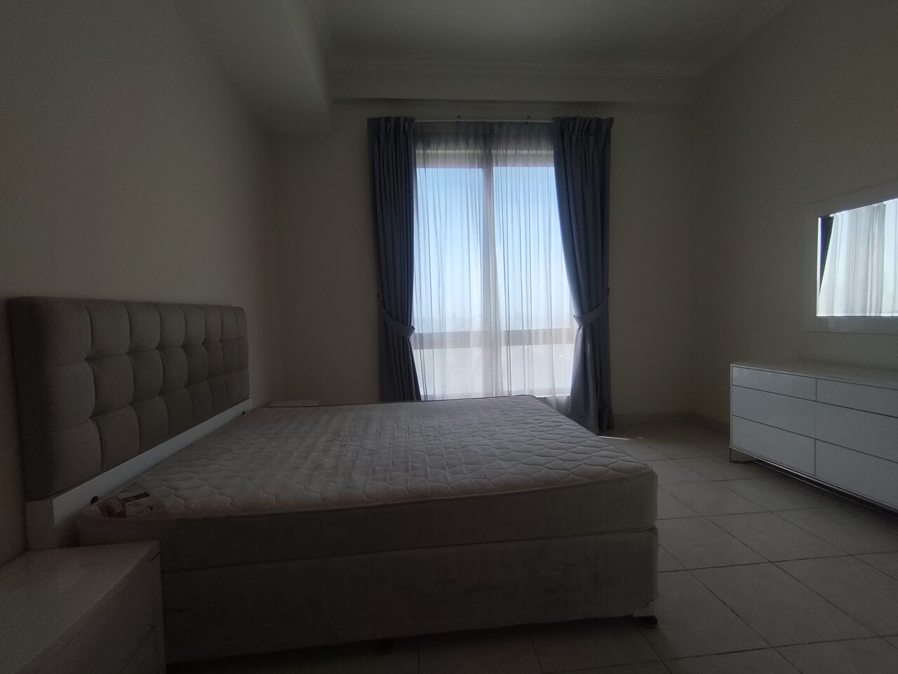 Adliya, Apartments, Flats, Houses & Villas, BHD 500/year,  3 BR,  Gorgeous Fully Furnished 3 Bhk Flat At Adliya Just For 500 Bhd