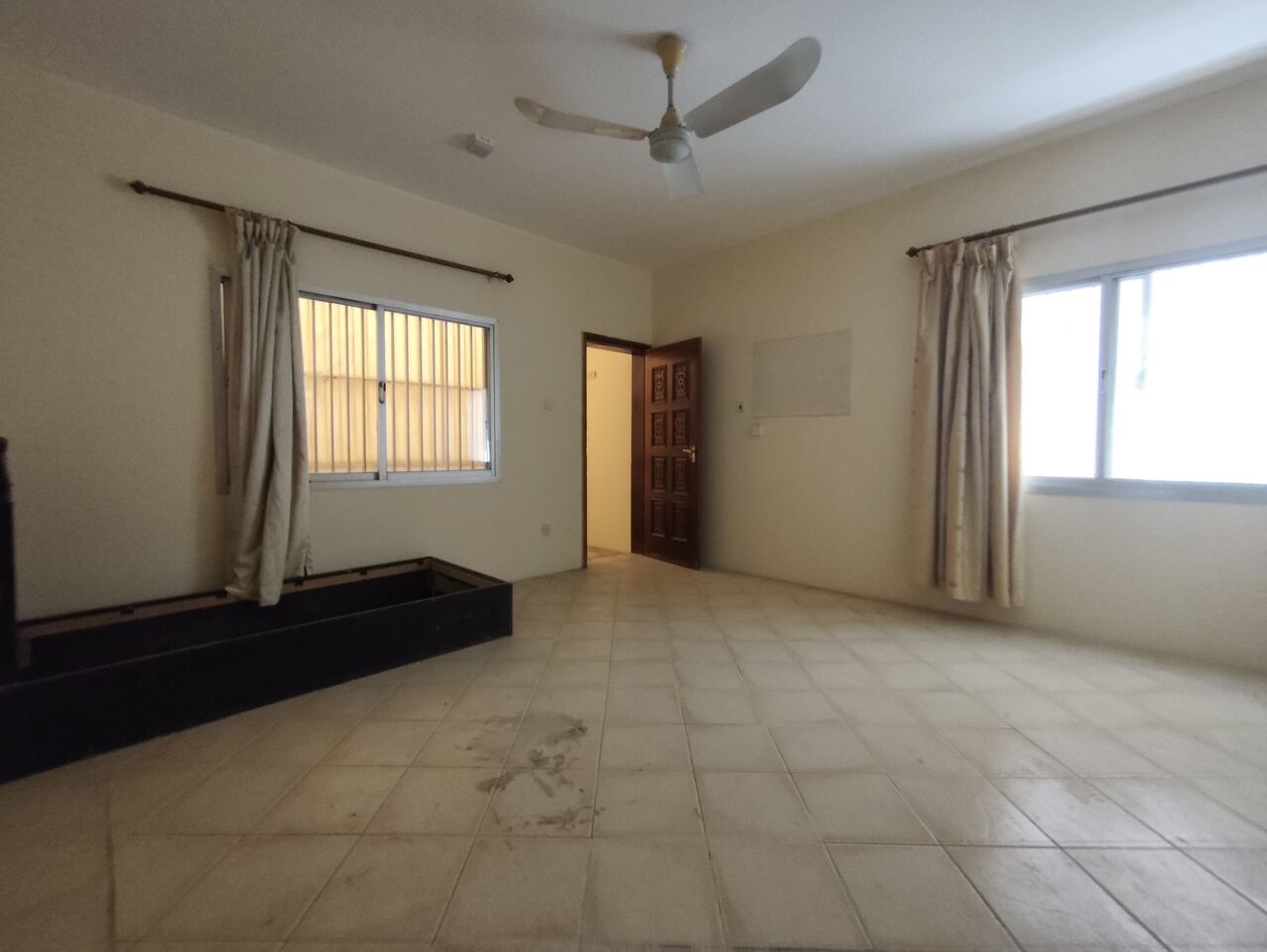 Segaya, Apartments, Flats, Houses & Villas, BHD 260/year,  2 BR,  Gorgeous Semi Furnished 2 Bhk Flat At Adliya Just For 260 Bhd