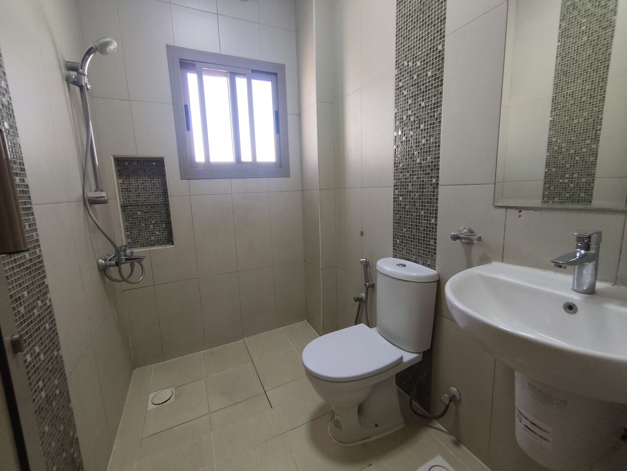Segaya, Apartments, Flats, Houses & Villas, BHD 250/year,  2 BR,  Gorgeous Semi Furnished 2 Bhk Flat At Segaya Walk Just For 250 Bhd