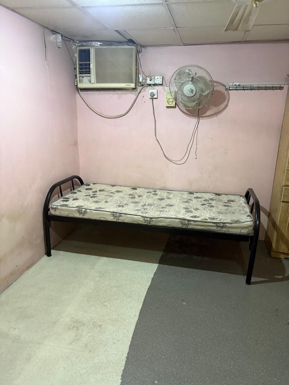 Al Wizarat, Household Items, SAR 01,  Used Household Items For Sale