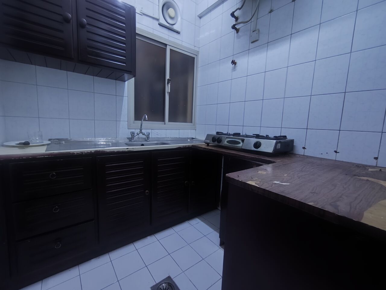 Manama, Apartments, Flats, Houses & Villas, BHD 250/year,  1 BR,  Gorgeous Fully Furnished 1 Bhk Flat At Al UmAlhassam Just For 250 Bhd