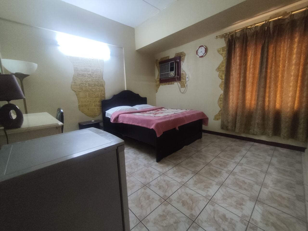 Manama, Apartments, Flats, Houses & Villas, BHD 250/year,  1 BR,  Gorgeous Fully Furnished 1 Bhk Flat At Al UmAlhassam Just For 250 Bhd
