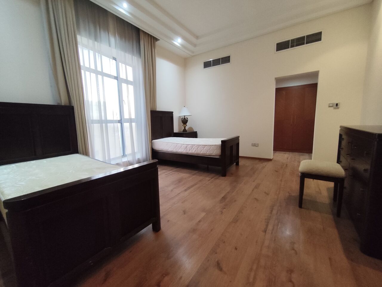 Manama, Apartments, Flats, Houses & Villas, BHD 600/year,  3 BR,  Gorgeous Fully Furnished 3 Bhk Flat At AlUmalhassam Just For 600 Bhd