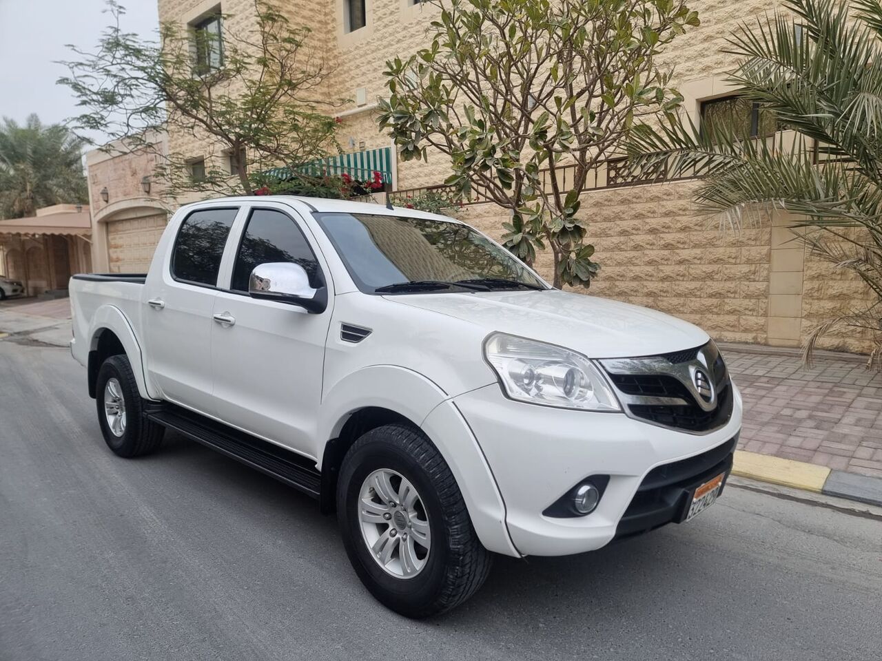 Manama, Vehicles, Cars & Trucks , BHD 2000,  BAIC Foton Tunland Pickup Dubble Cabain Well Mantaine,  2019,  Manual,  70000 KM,