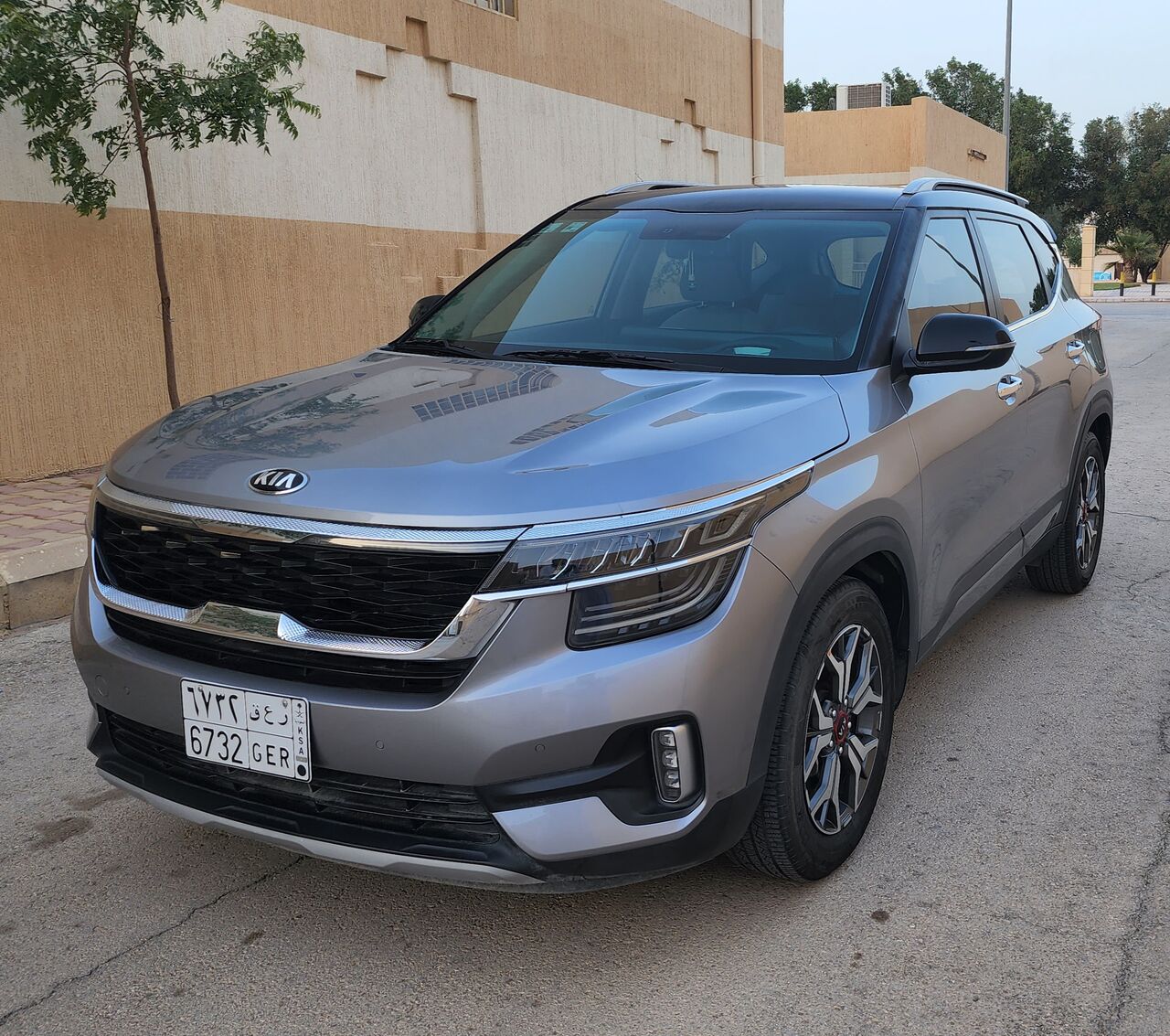 Riyadh, Vehicles, Cars & Trucks , SAR 47000,  Kia Seltos EX,  2020,  Automatic,  102000 KM,  Kia Seltos   One Owner
