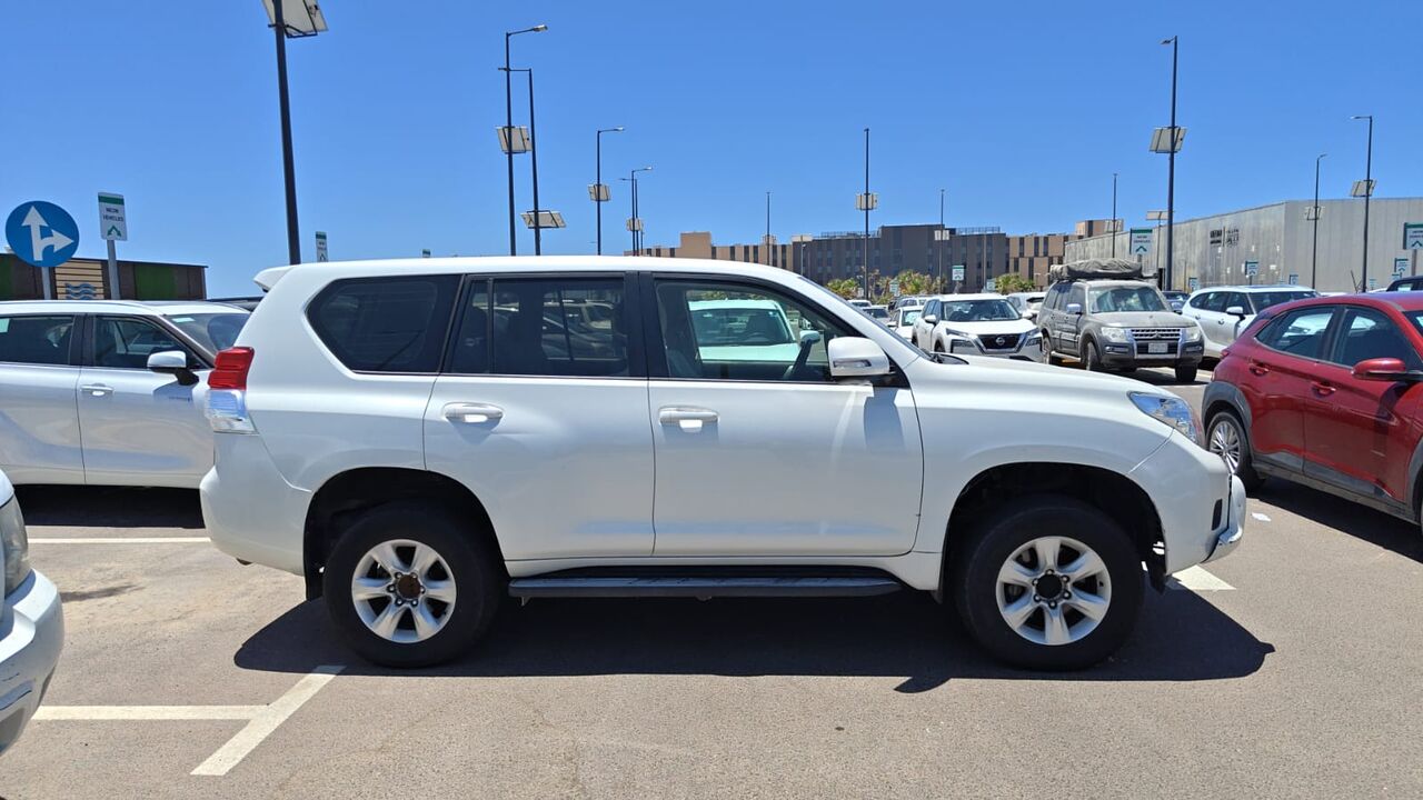 Jeddah, Vehicles, Cars & Trucks , SAR 55000,  Toyota Land Cruiser Prado,  2011,  Automatic,  279000 KM,    279xxxKM