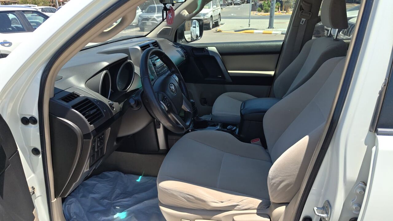 Jeddah, Vehicles, Cars & Trucks , SAR 55000,  Toyota Land Cruiser Prado,  2011,  Automatic,  279000 KM,    279xxxKM