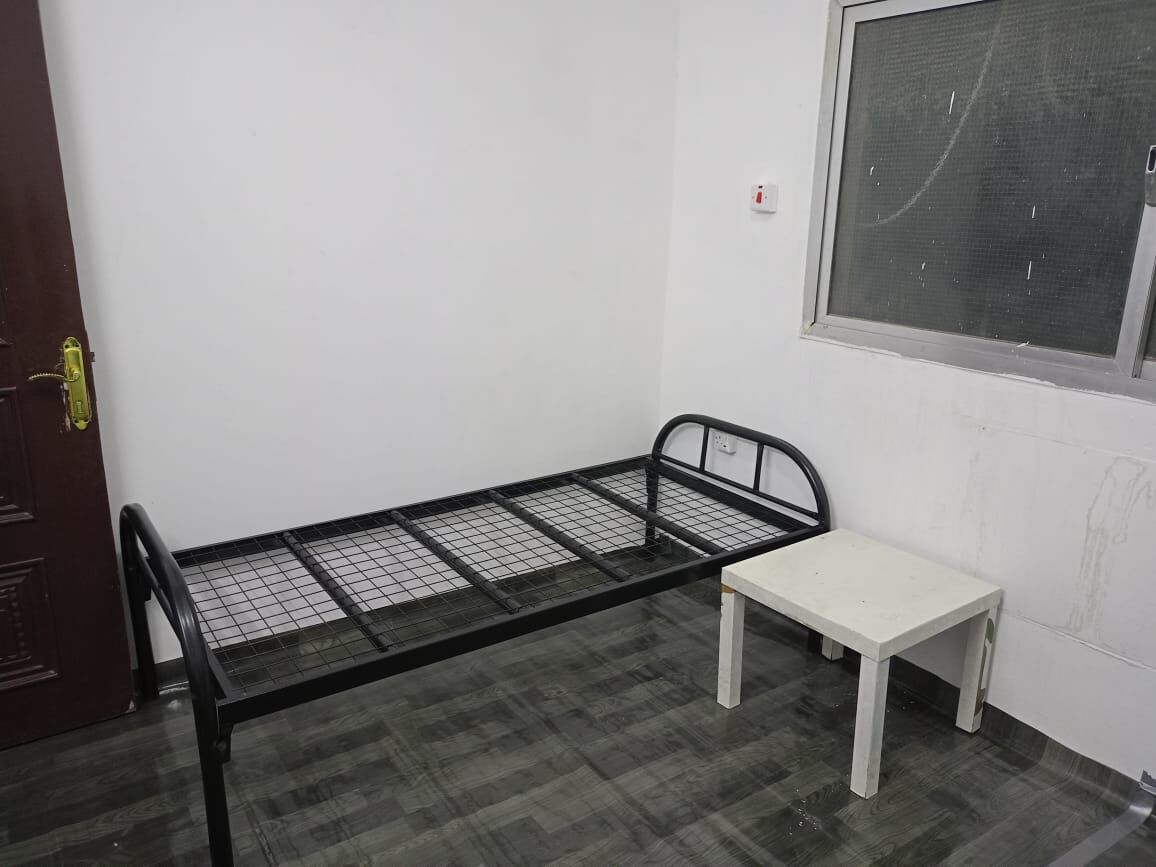 Olaya, Rooms for Rent, SAR 700/month,  Furnished,  1 Bed Space / Blue Line Metro(With Elec Water Bil) Only 1 Month