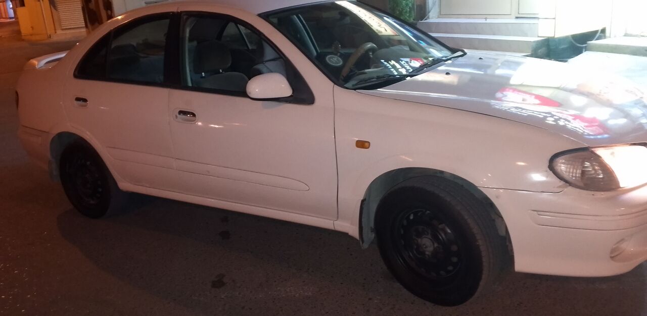 Manama, Vehicles, Cars & Trucks , BHD 700,  Nissan Sunny,  2001,  Automatic,  300000 KM,