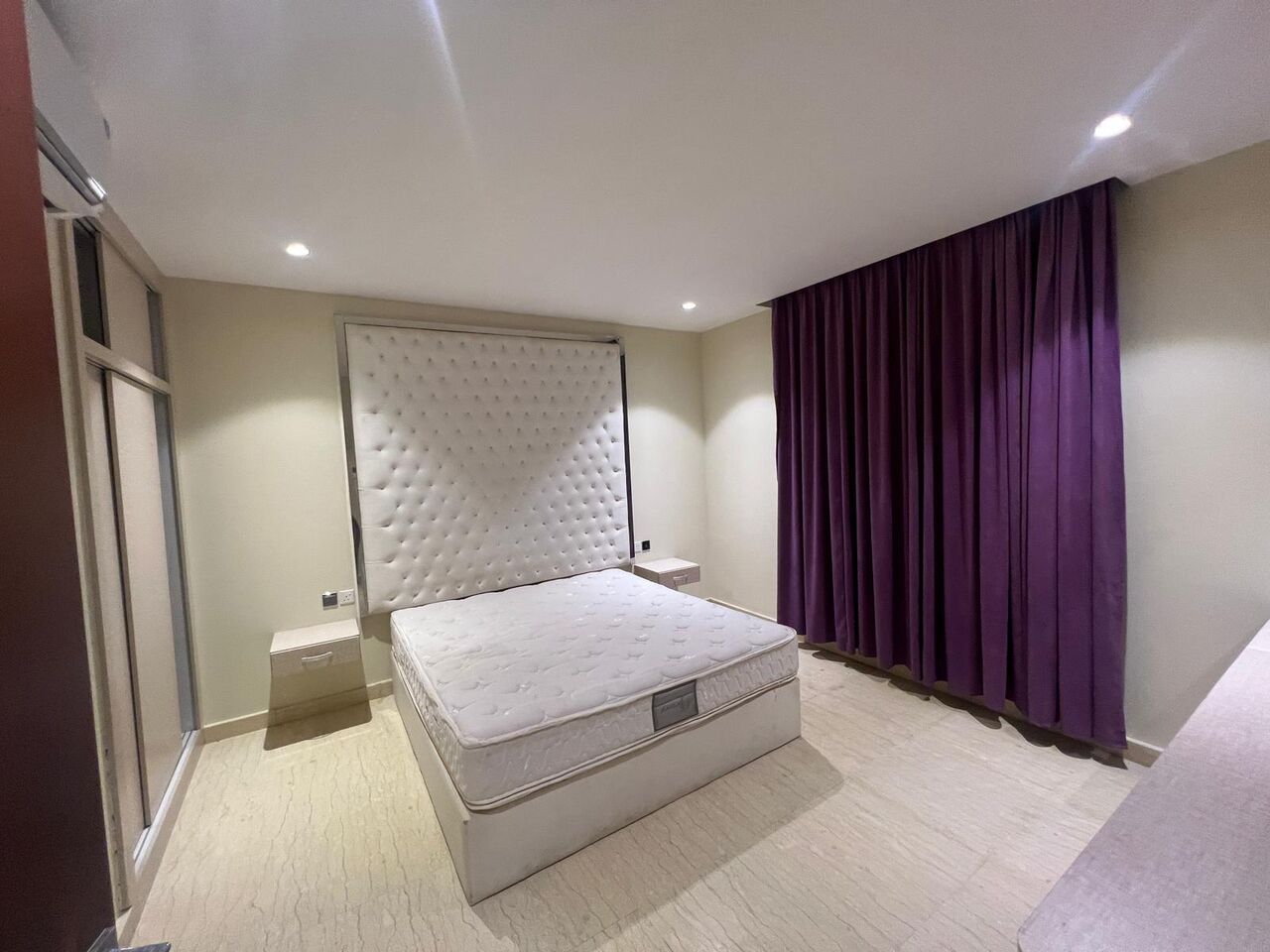 Burhama, Apartments, Flats, Houses & Villas, BHD 250/month,  Furnished,  1 BR,  Apartment For Rent In Burhama | Shared Pool & Gym | Near Seef