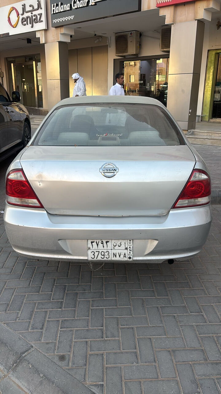 Ad Diriyah, Vehicles, Cars & Trucks , SAR 9900,  Nissan Sunny,  2010,  Manual,  375000 KM,   MANULA TRANSMISSION