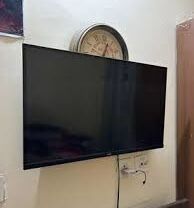 Riyadh, Electronics, SAR 120,  Led Tv-32in