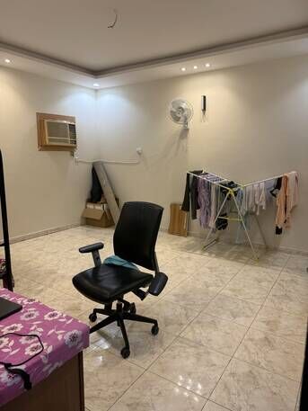Riyadh, Apartments, Flats, Houses & Villas, SAR 1800/month,  1 BR,  1BHK Sharing Flat Available With Separate Room For An Indian Or Pak Working Professional