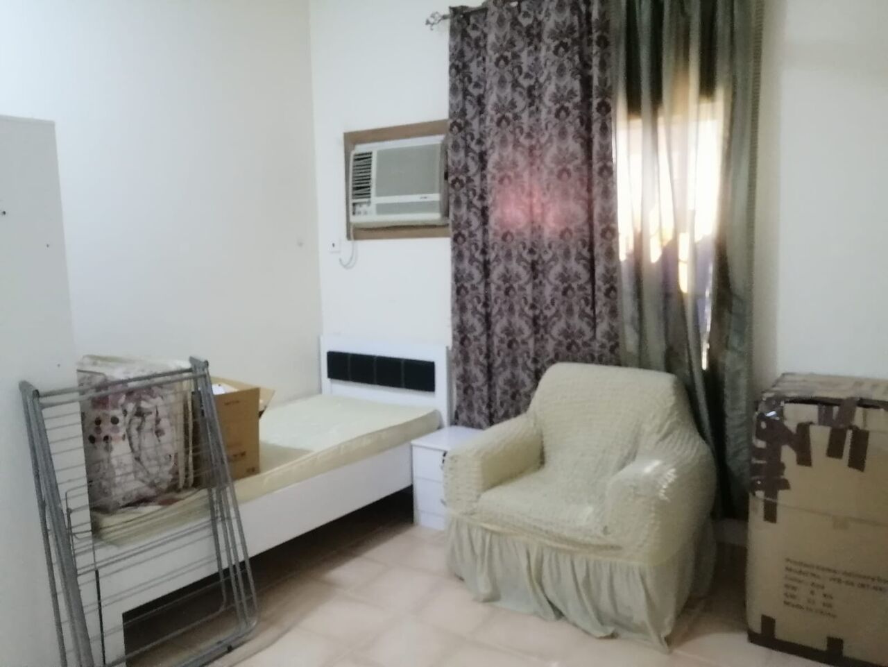 Juffair, Rooms for Rent, BHD 120/month,  Furnished,  One Room Available For Rent Before End Of August.  Preferably Filipina Only