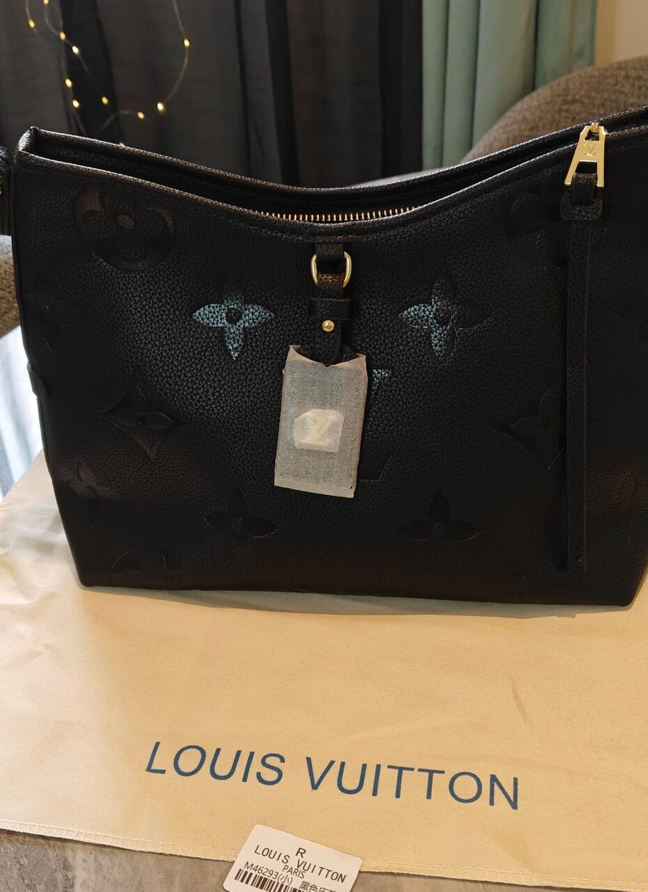Al Malaz, Purses & Wallets, SAR 452,  Branded New Premium Ladies Purse Sealed Pack For Gucci, Chanel, Louis Vuitton