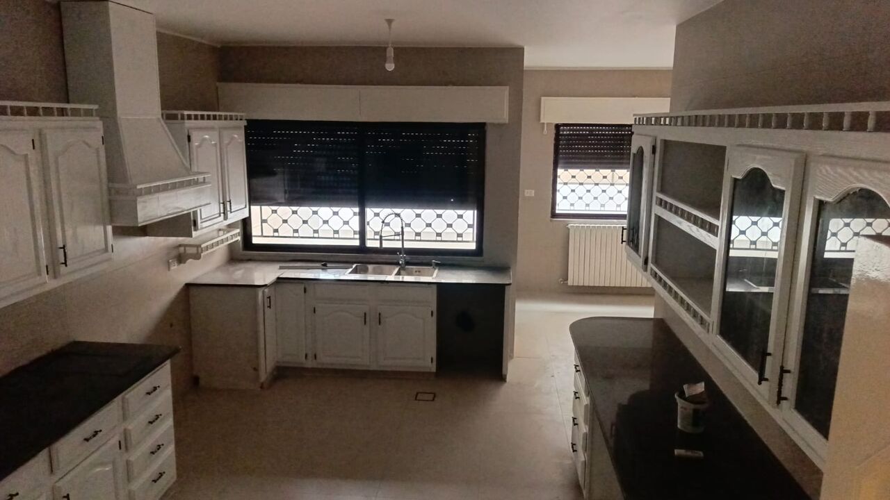 Amman, Villas, JOD 25000,  300 Sq. Meter,  Luxurious Ground Floor Apartment For Rent In Deir Ghbar &ndash; Al Diyar District.